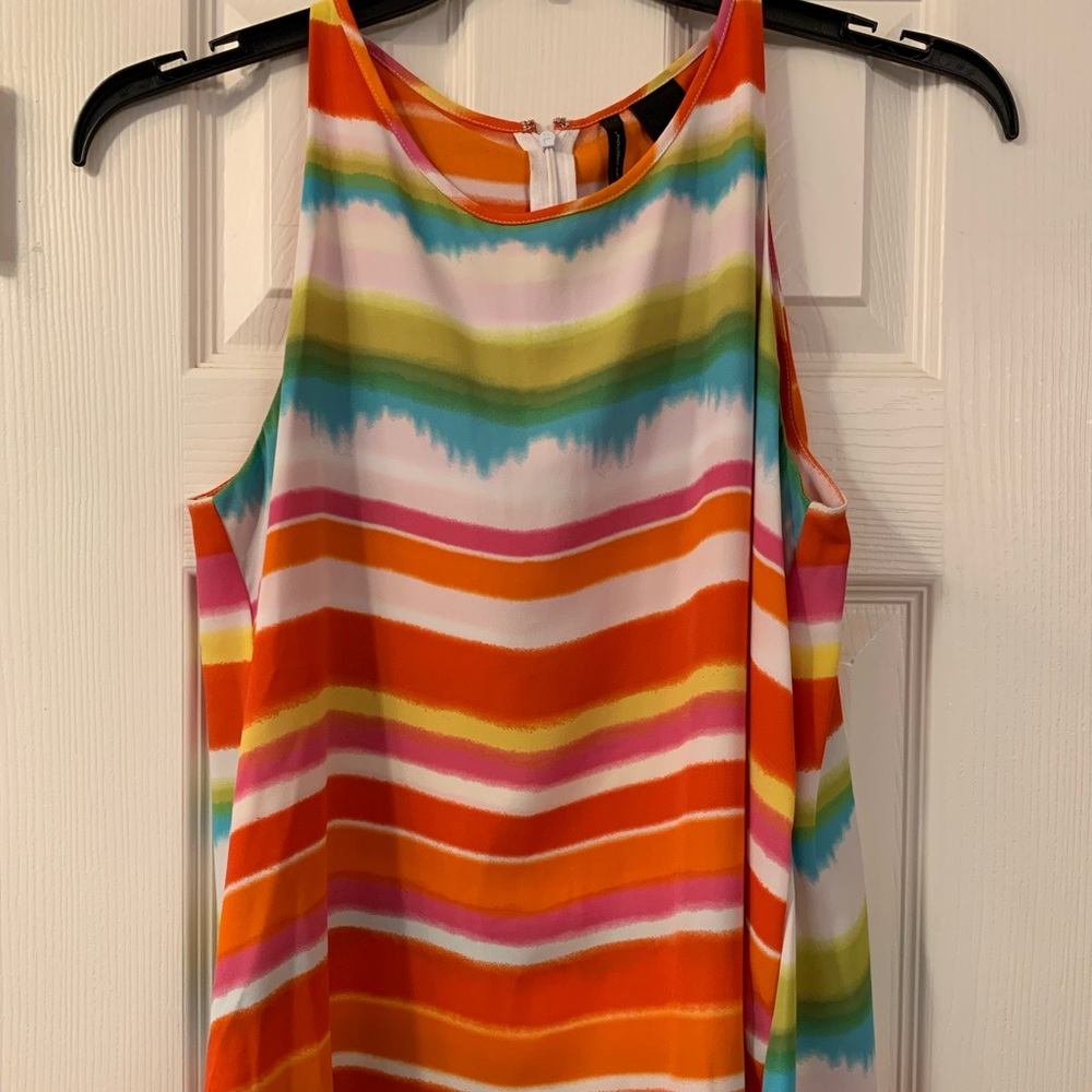Beautiful summer blouse Size medium